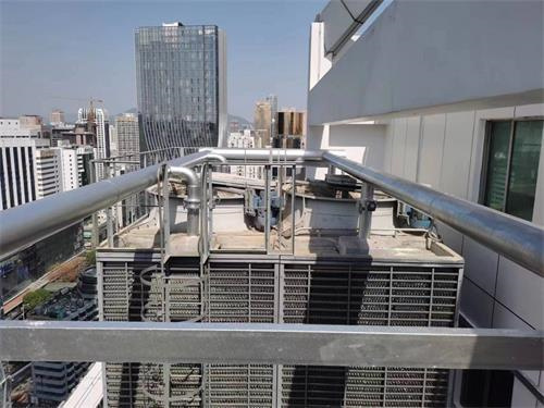 冷卻塔是由什么構造的？,工業冷卻塔,什么是開式冷卻塔